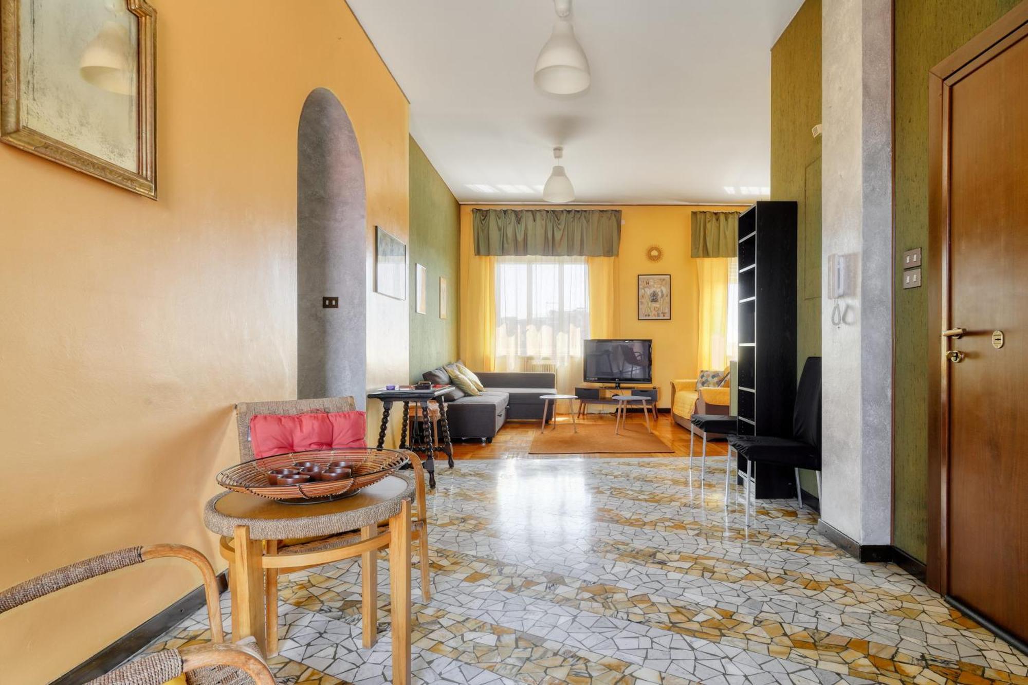 Appartement Urban Elegance With A View Viale Tunisia *