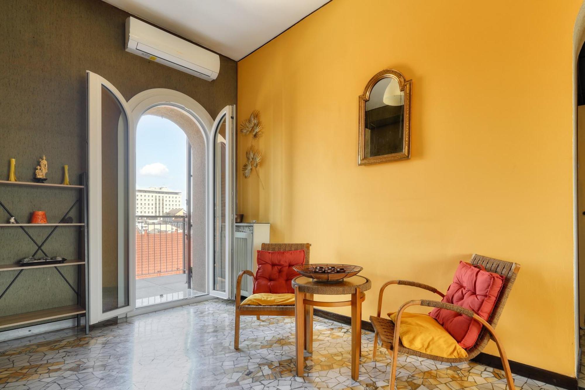 Urban Elegance With A View Viale Tunisia Appartement *